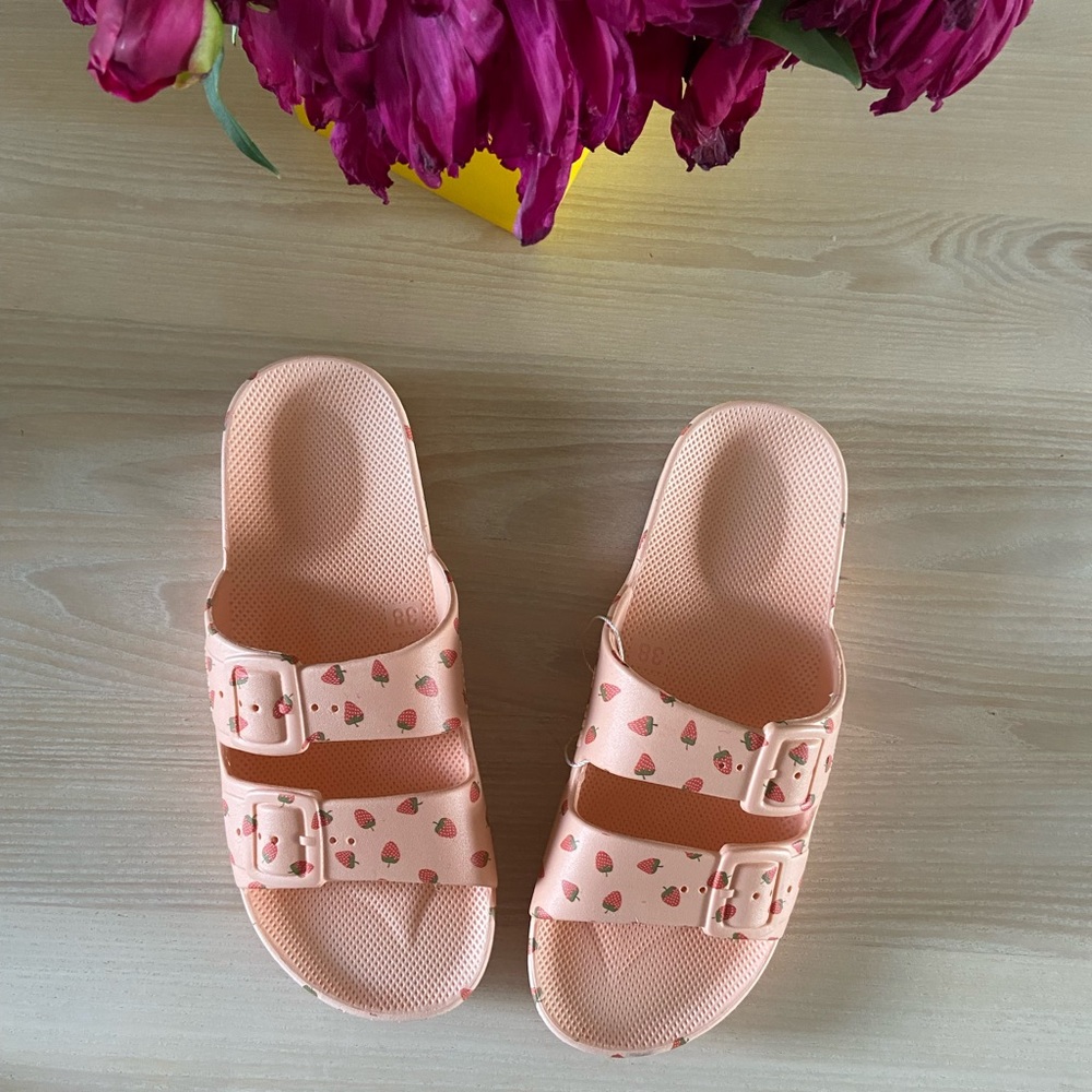 Jillian Harris Freedom Moses Tuti Baby Sandals - BRAND NEW